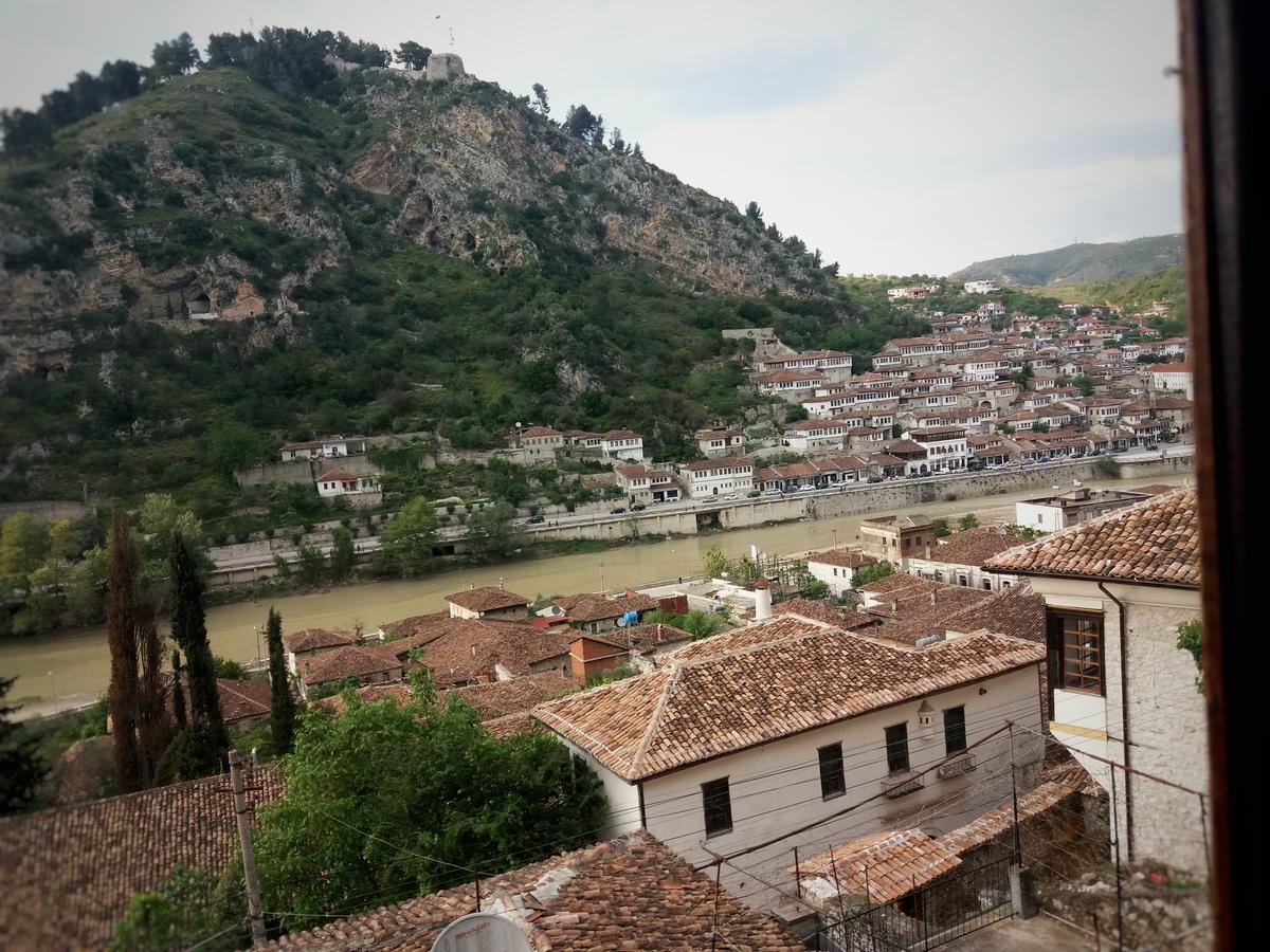 Spiro Villa *